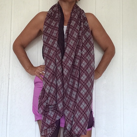 INTRIGUE PURPLE WINDOWPANE OVERSIZED SCARF NWT - Picture 2 of 8